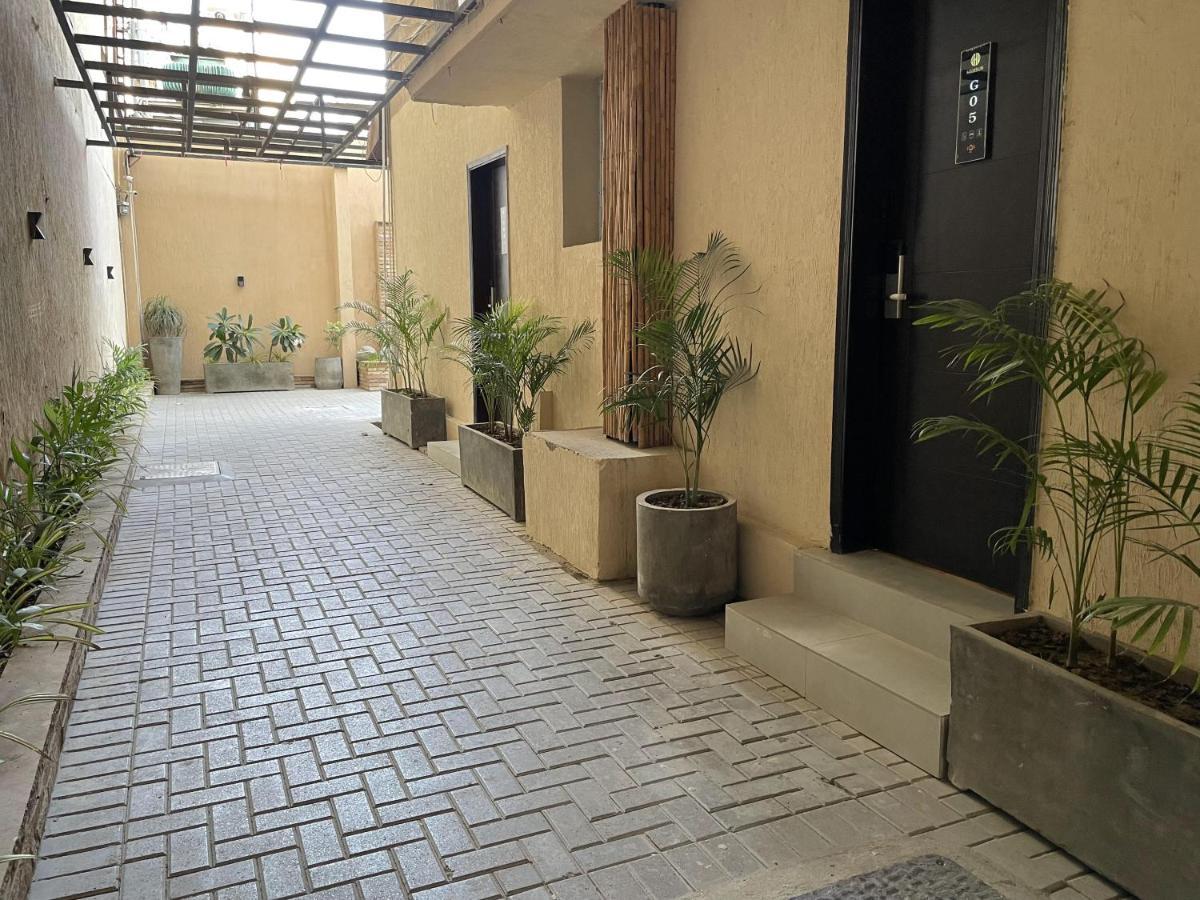 Hotel Hamsun Shahrah-E-Faisal Karáčí Exteriér fotografie