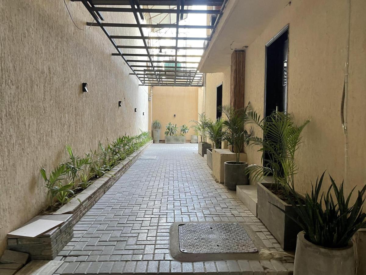 Hotel Hamsun Shahrah-E-Faisal Karáčí Exteriér fotografie