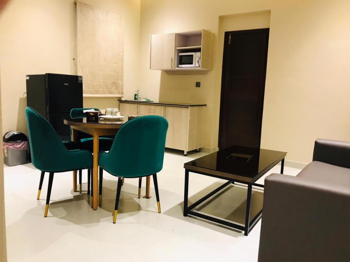 Hotel Hamsun Shahrah-E-Faisal Karáčí Exteriér fotografie