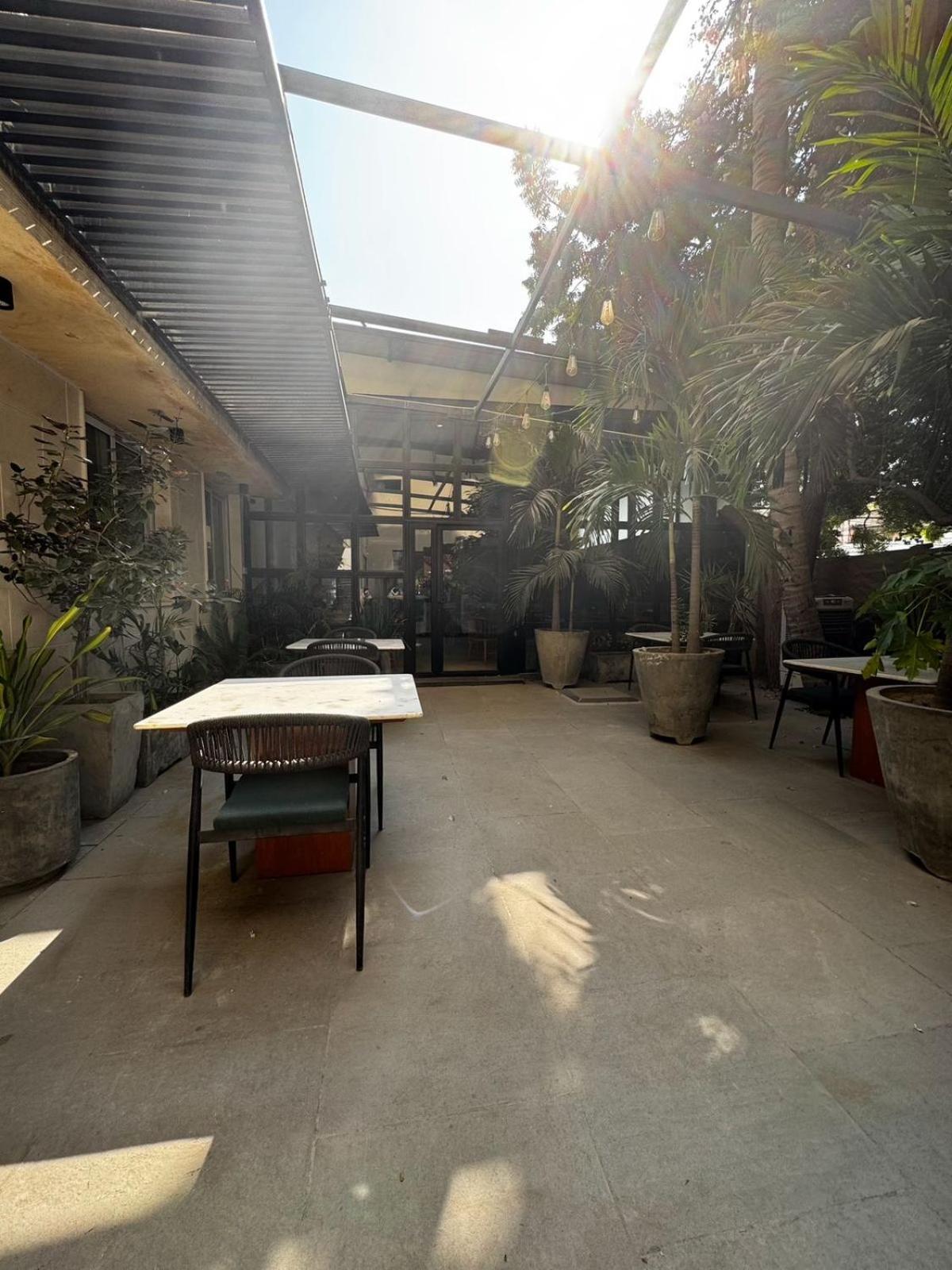 Hotel Hamsun Shahrah-E-Faisal Karáčí Exteriér fotografie