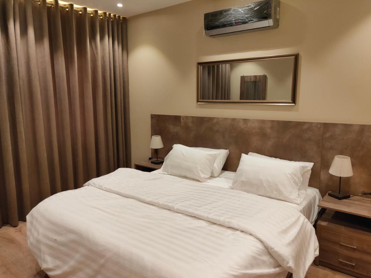 Hotel Hamsun Shahrah-E-Faisal Karáčí Exteriér fotografie